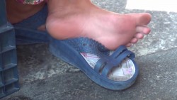 ELC Gipsy chubby girl hot dirty feet PART 1 ok 020.jpg