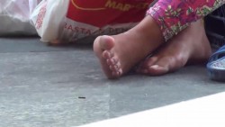 ELC Gipsy chubby girl hot dirty feet PART 1 ok 176.jpg