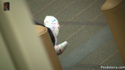 Wiggly Sock Babe.m2ts_20220814_140010.077.jpg